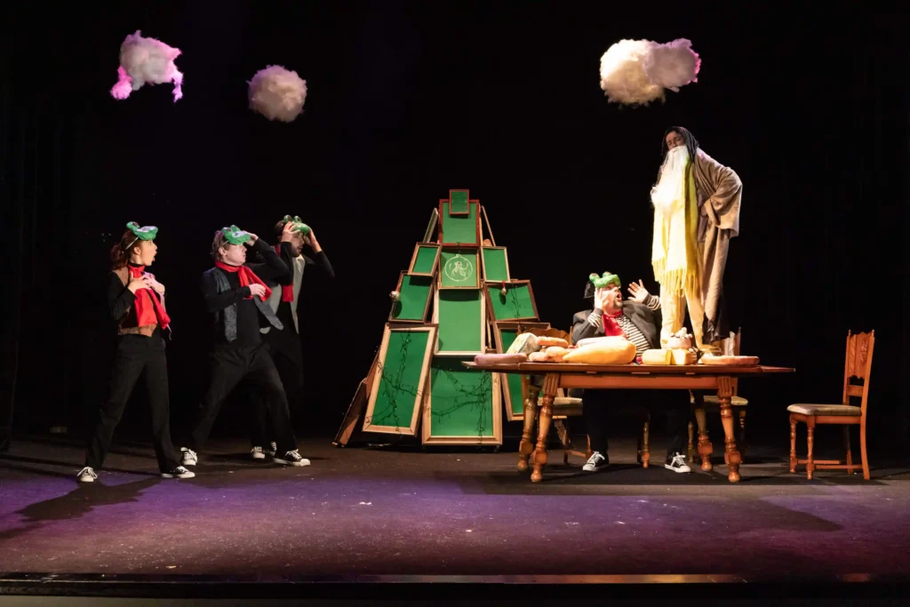 Představení Ježíškovi v patách